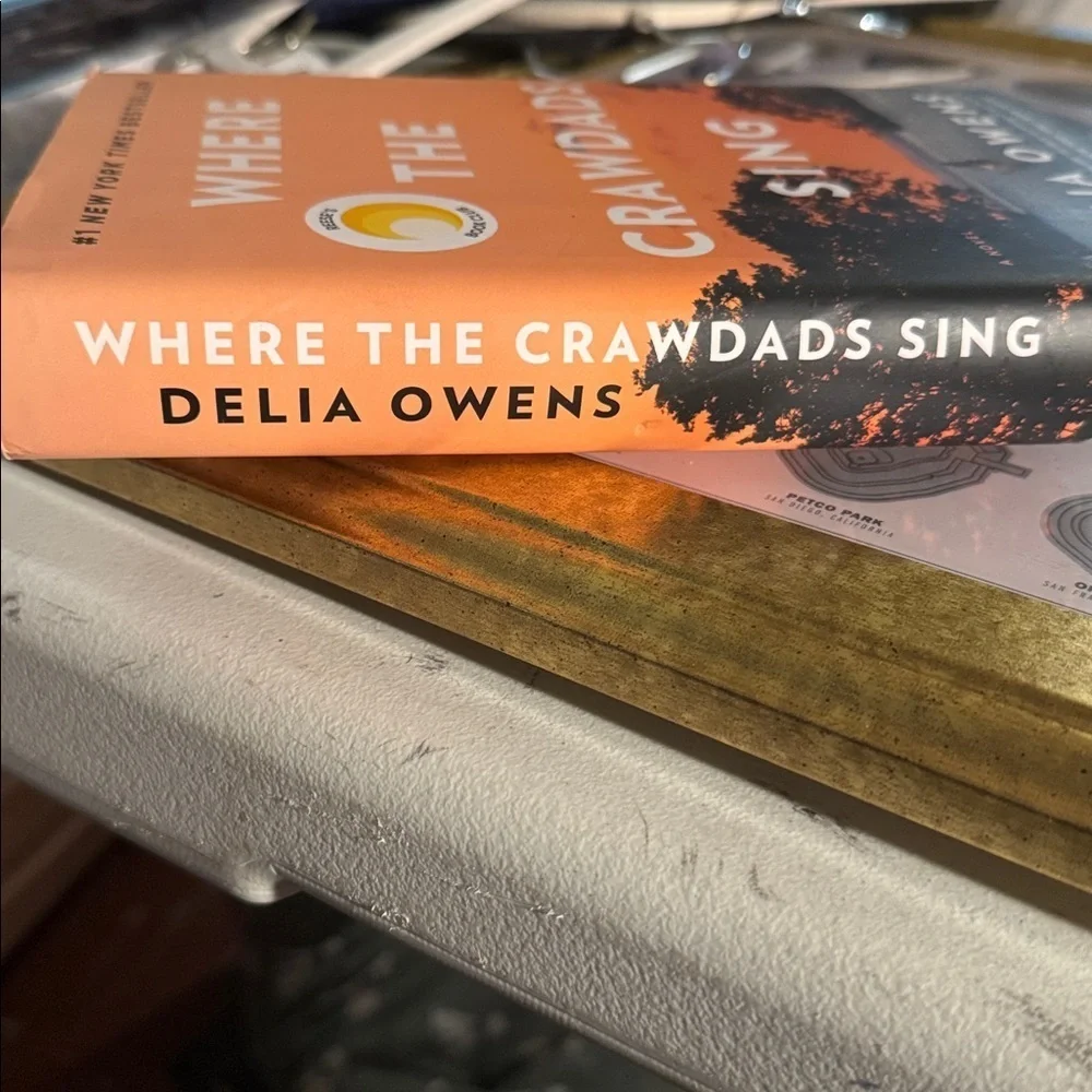 Where the Crawdads Sing Book - Picture 3 of 4